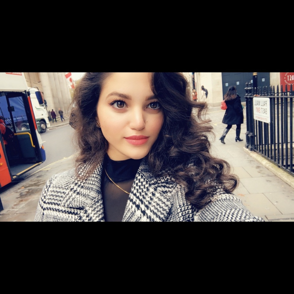 Meet your Posher, Sandra